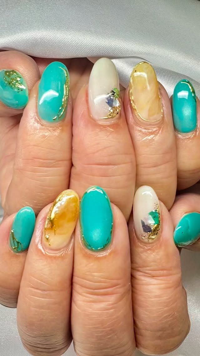 あゆみさんネイル